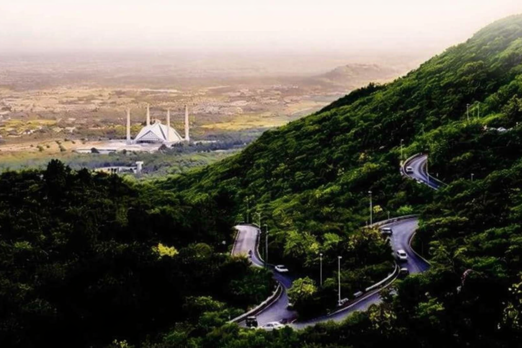 faisal mosque